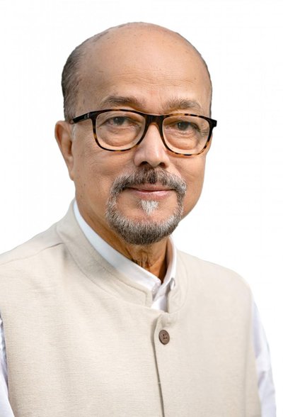 श्री रमेन डेका
